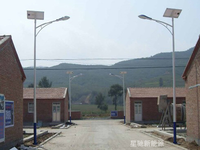 雙臂11米路燈桿價(jià)格多少錢一根？全面解析與在線報(bào)價(jià)